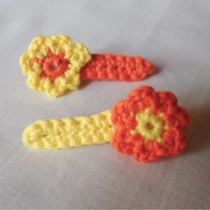 Flower Hairclip: orange and yellow mix
